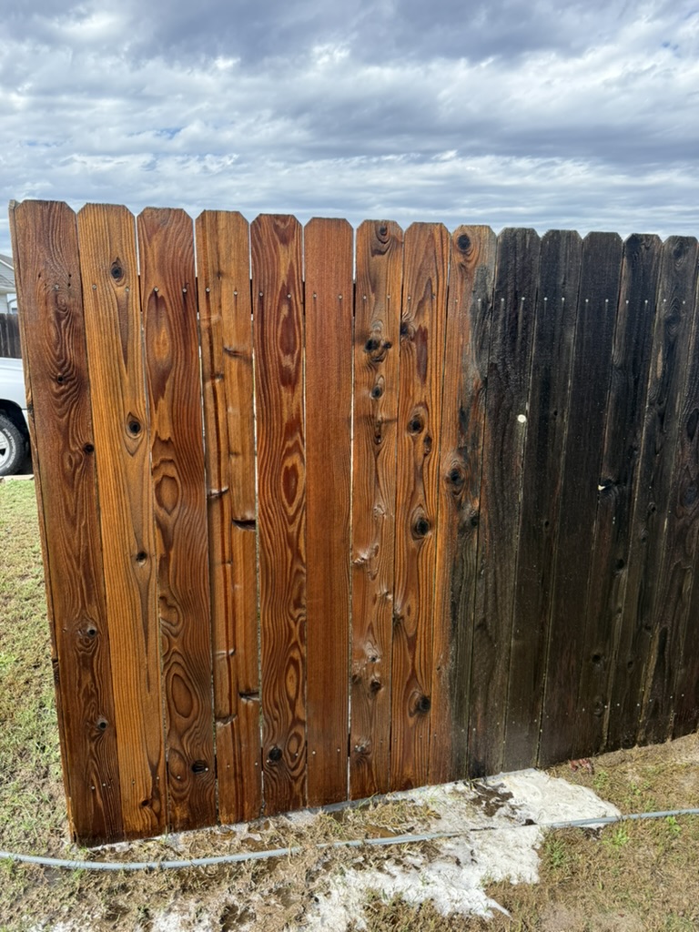 Fence & Deck Cleaning, Brazos Pro Wash